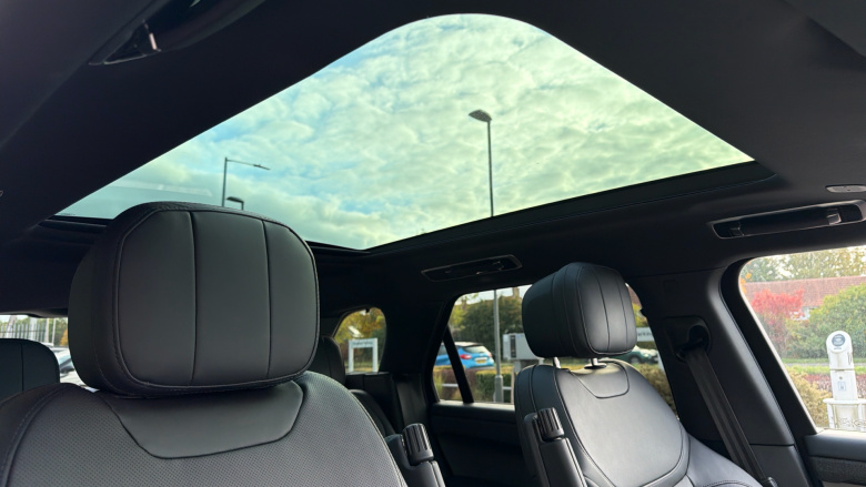 Land Rover Range Rover Sport 3.0 D300 Dynamic SE 5dr Auto Diesel Estate